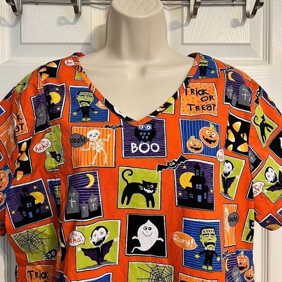 ScrubStar Halloween Print Nursing/Medical Scrubs Size XL - Picture 2 of 6